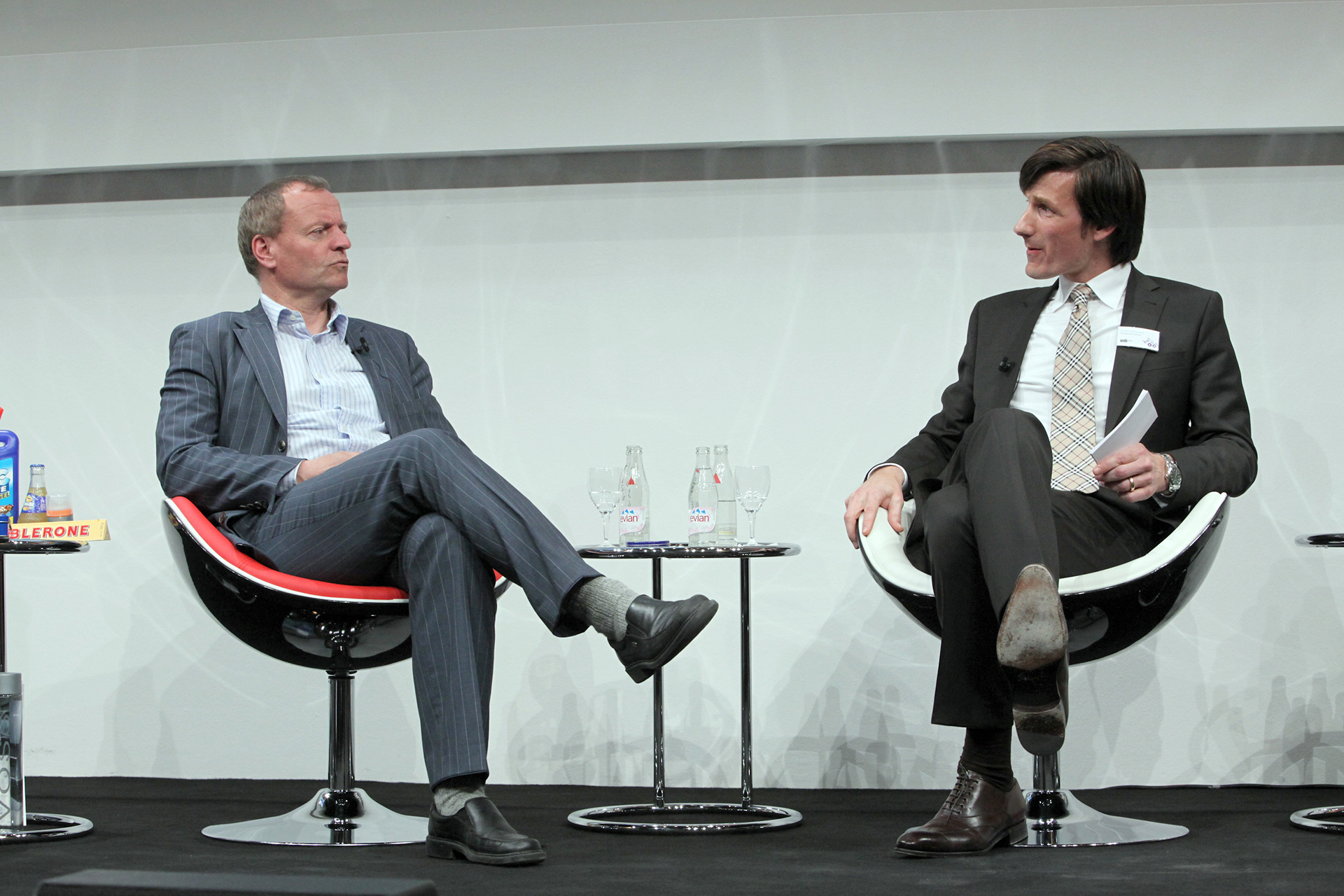 Werbemittel mit großer Werbefläche sind berührbare Garanten für Blickkontakte. Werbekalender sorgen für tägliche Blickkontakte. 365 Mal im Jahr.