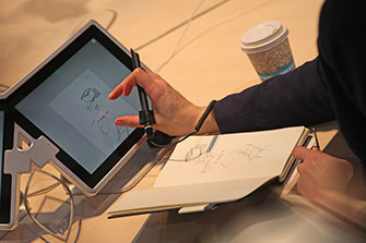 Digitale Aufrüstung eines haptischen Notizbuchs durch ein Tablet