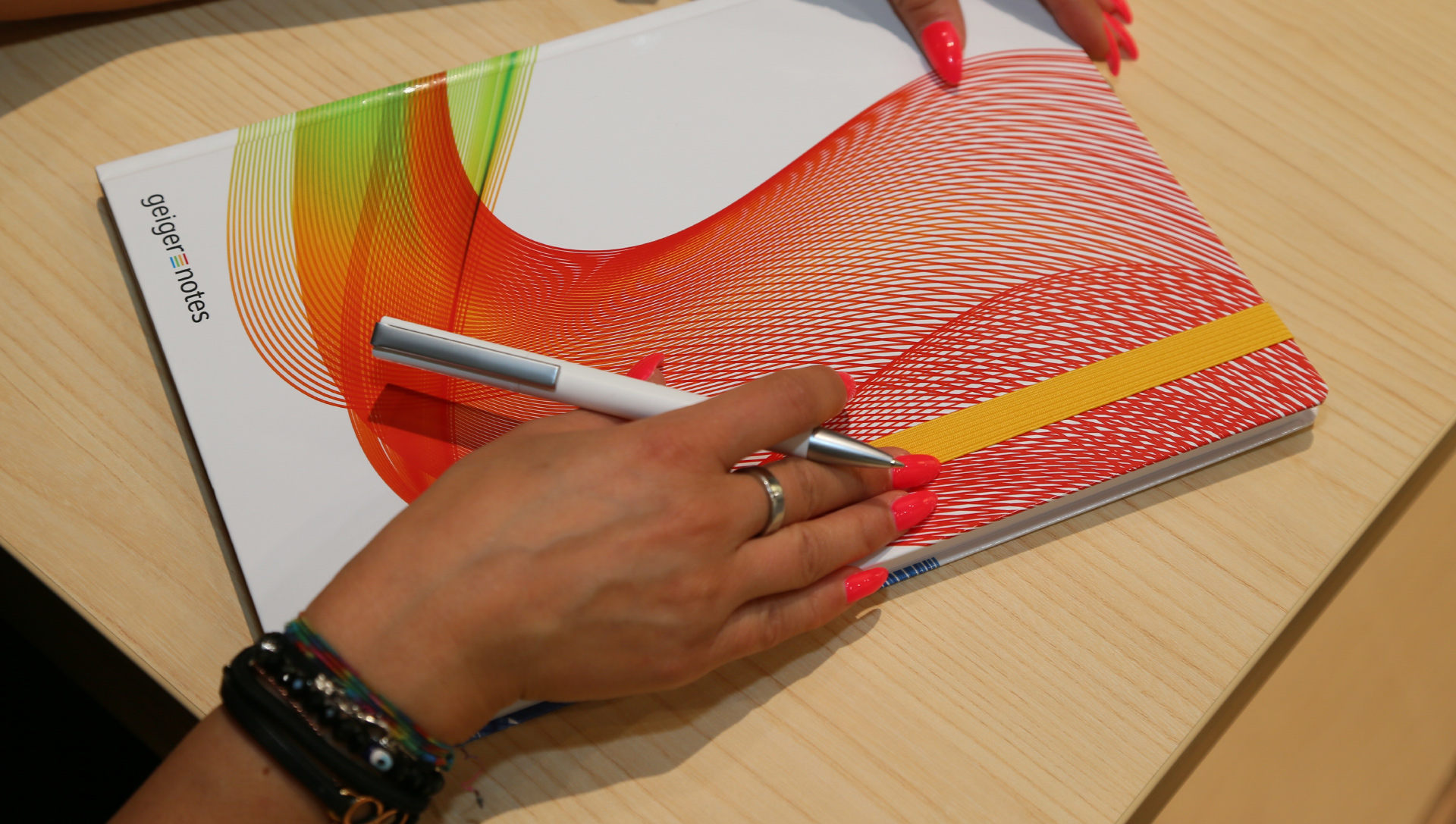 Die Werbeartikel Wirtschaft im Wandel © stapag Platz zwei der Werbeetats: Werbeartikel