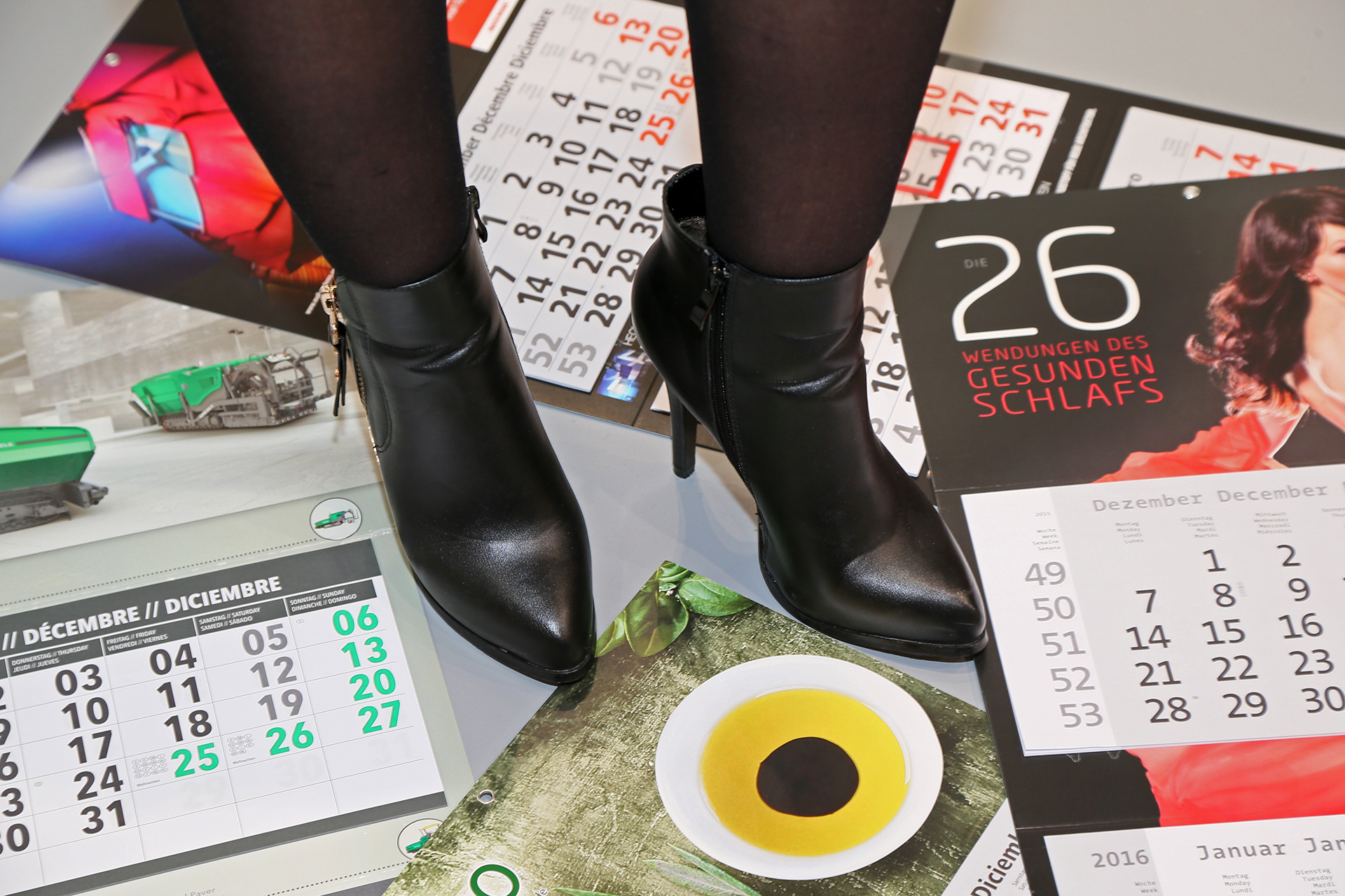 Werbemittel mit großer Werbefläche ©stapag Werbemittel mit großer Werbefläche sind berührbare Garanten für Blickkontakte. Werbekalender sorgen für tägliche Blickkontakte. 365 Mal im Jahr.